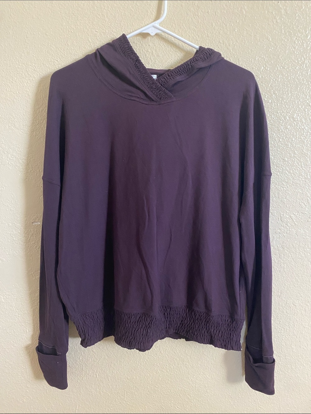 Lululemon Lead The Pack Hoodie - Picture 2 of 6
